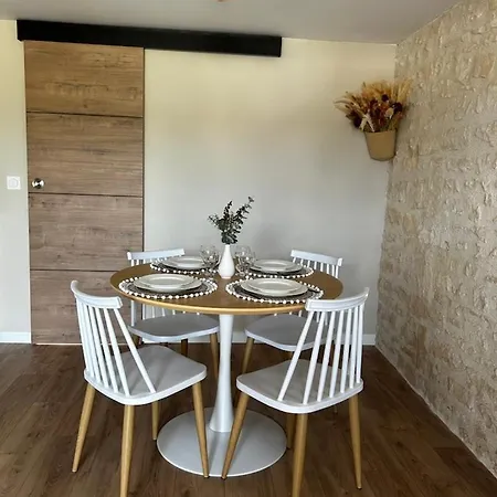 L'arbre De Soie Futuroscope Albizia Hébergement de vacances Vouillé